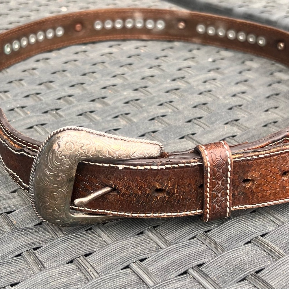Men’s leather belt